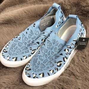 bernie mev. Light Blue Knit Slip-On Sneakers with Leopard Accents